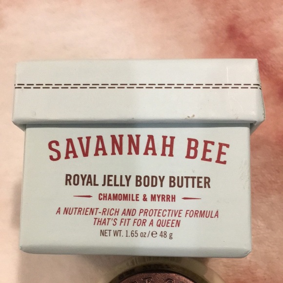 Savannah Bee Co Chamomile & Myrrh Royal Jelly Body Butter NWT 1.65 oz Boxed - Picture 3 of 16